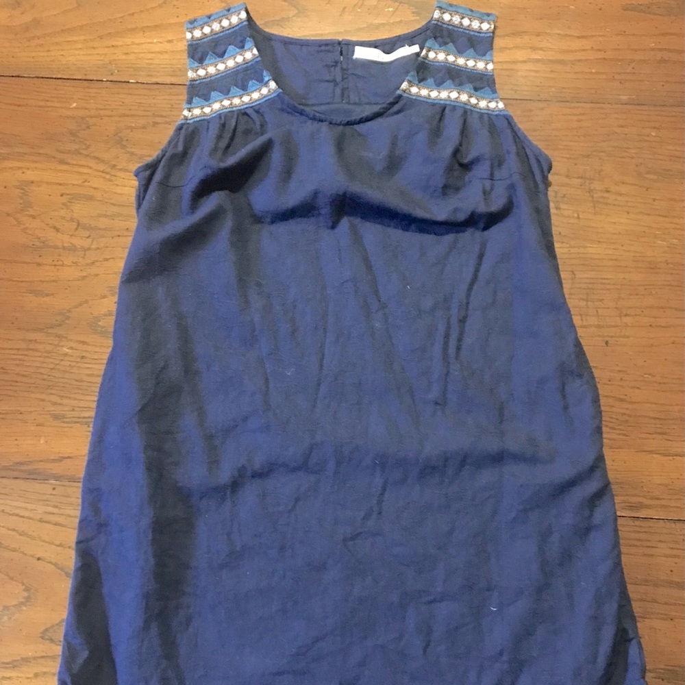 Solitaire embroidered linen dress